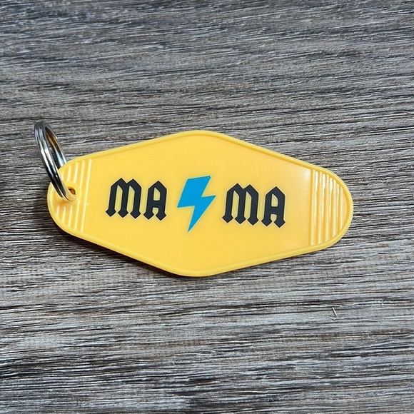 New  motel keychain - Picture 1 of 1